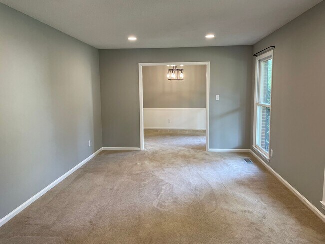 Foto del edificio - 7942 Lake Vista Dr