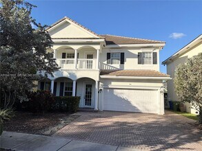 Building Photo - 1317 SW 23rd St