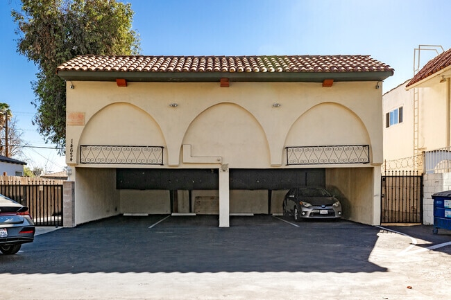 Building Photo - 14624 Gault St