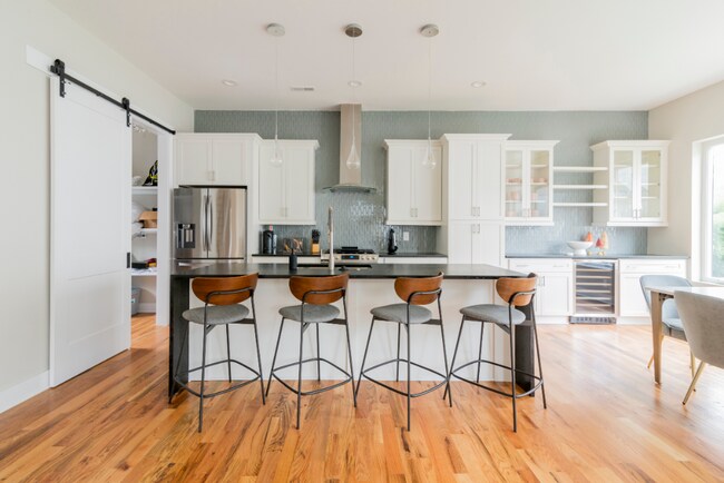 Foto del edificio - 922 Westbrook Dr