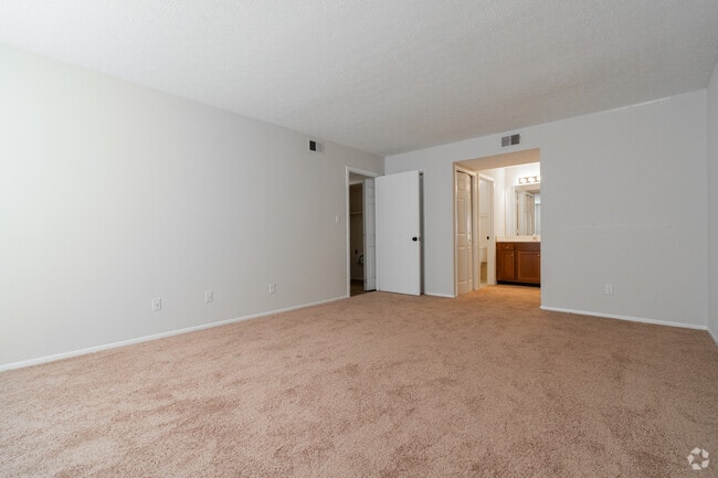 The Windsor - Bedroom 1 - Devonshire Apartments