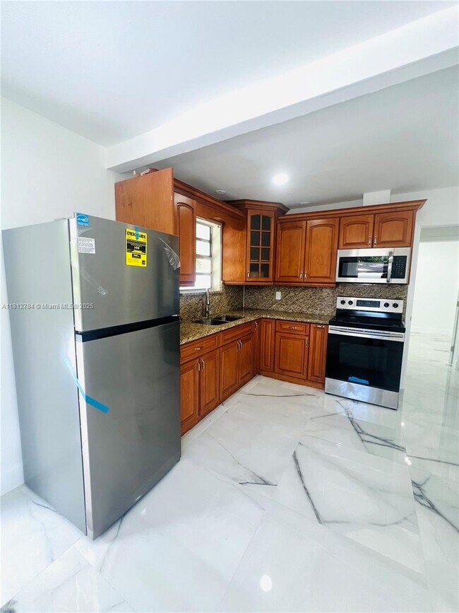 Building Photo - 15530 SW 295th Terrace