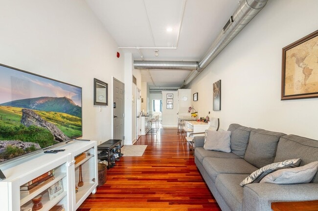 Foto del edificio - Stunning, Chic 2-Bedroom Apartment in the ...