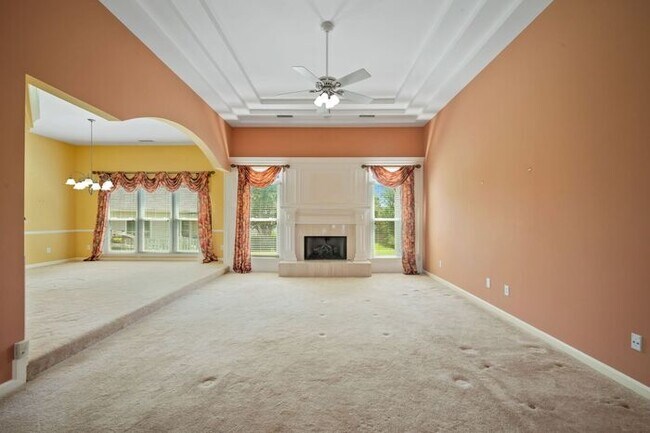 Building Photo - 1115 Burlington Ct