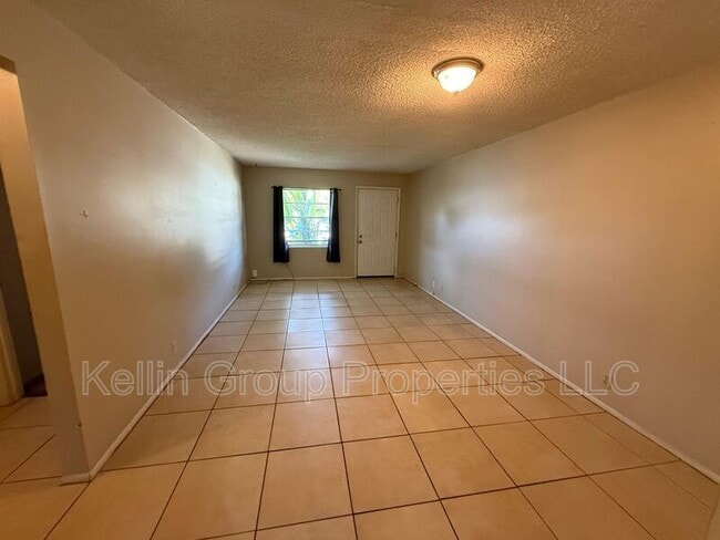 Building Photo - 5651 Struthers Ct