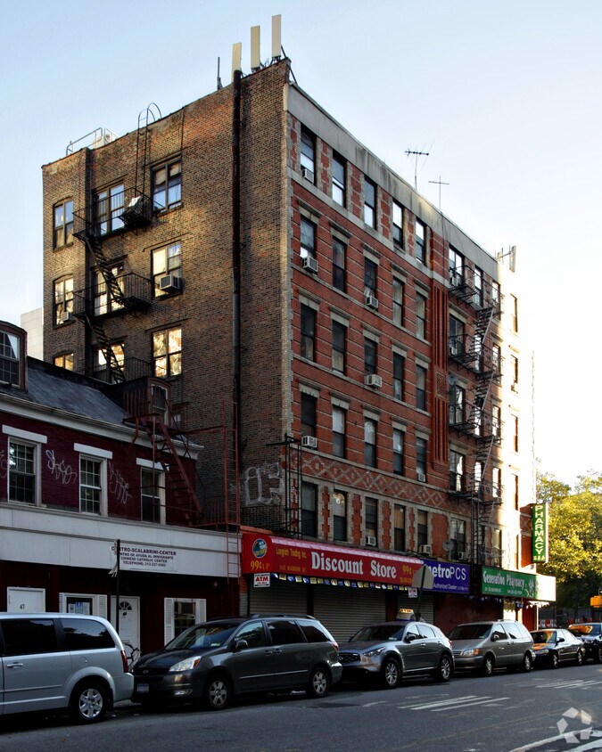 Primary Photo - 31-33 Oliver St