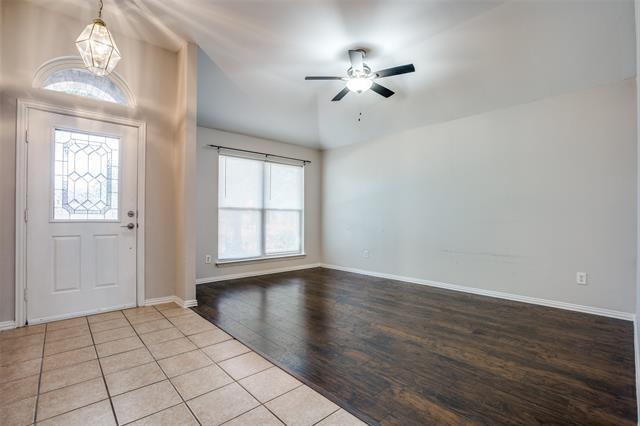 Foto del edificio - 5312 Golden Wheat Ln