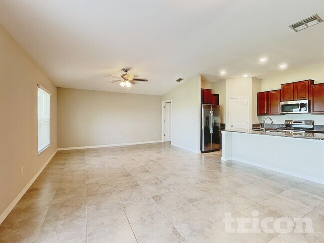 Building Photo - 1616 Broad Winged Hawk Dr