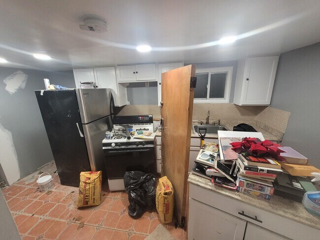 KITCHEN - 3259 Bruckner Blvd