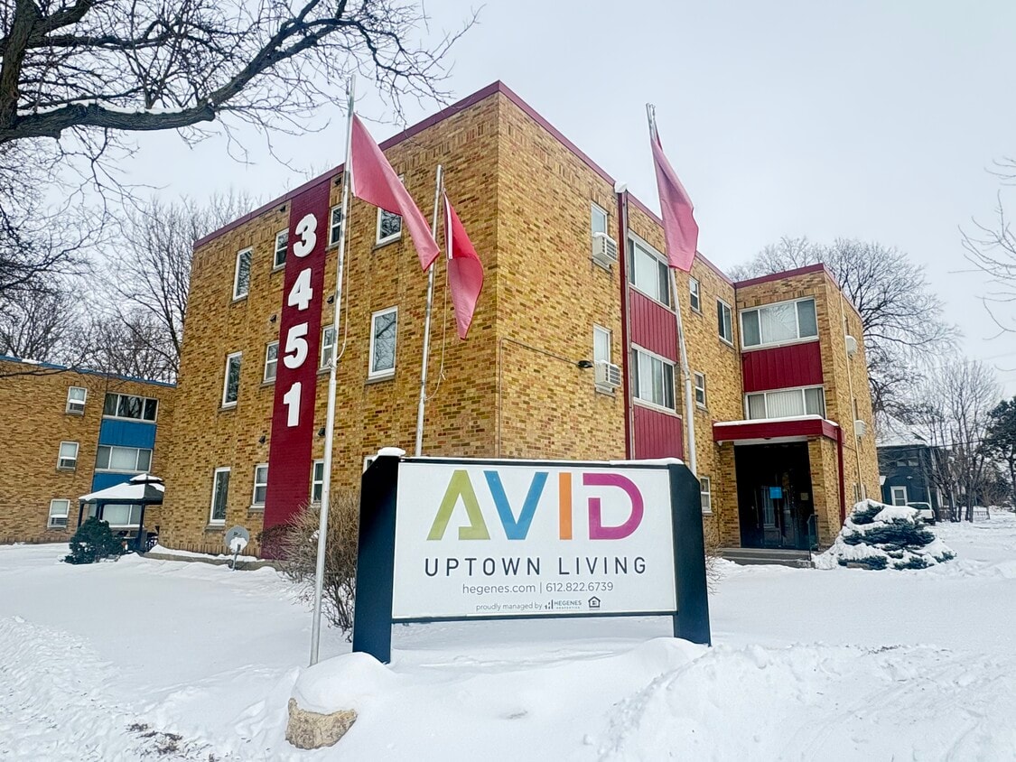 Building Photo - AVID Uptown
