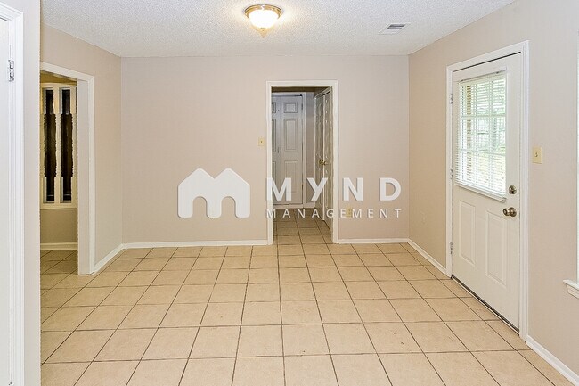 Building Photo - 4581 La Paloma Ln