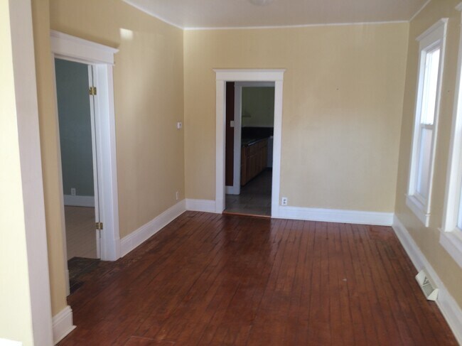 Hardwood floors throughout - 121 Harvard Ave