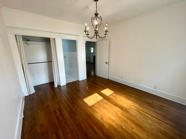 Building Photo - 3218 E 2nd St