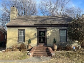 Building Photo - 970 N Barksdale St