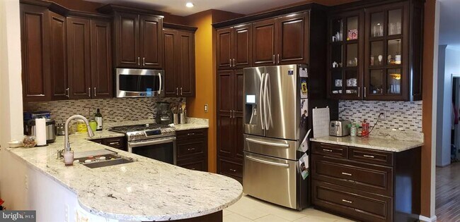 Foto del edificio - 4130 Leclair Ct