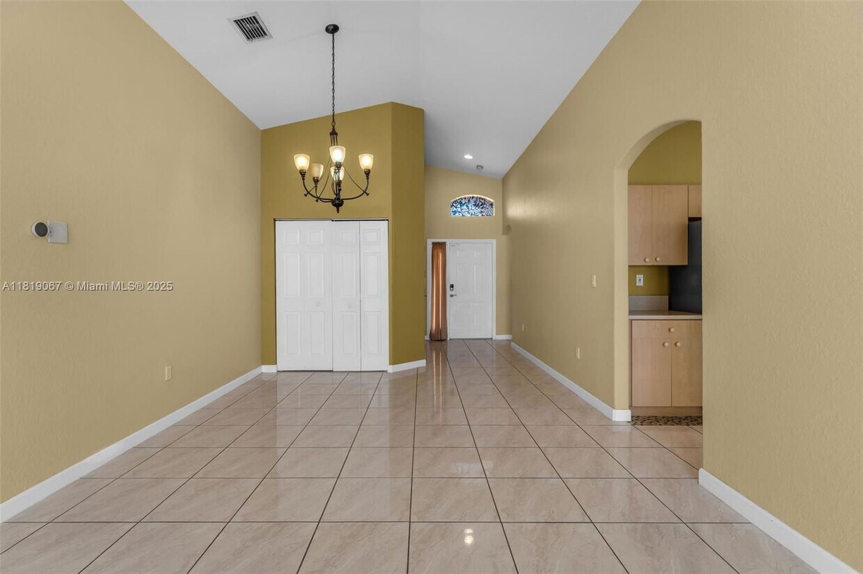 Foto del edificio - 23935 SW 108th Ave