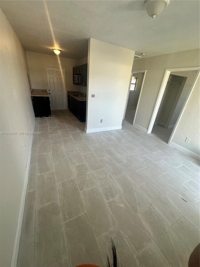 Foto del edificio - 11800 SW 212th St