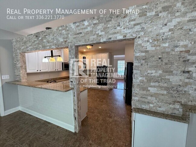Foto del edificio - 6106 Boxelder Cove