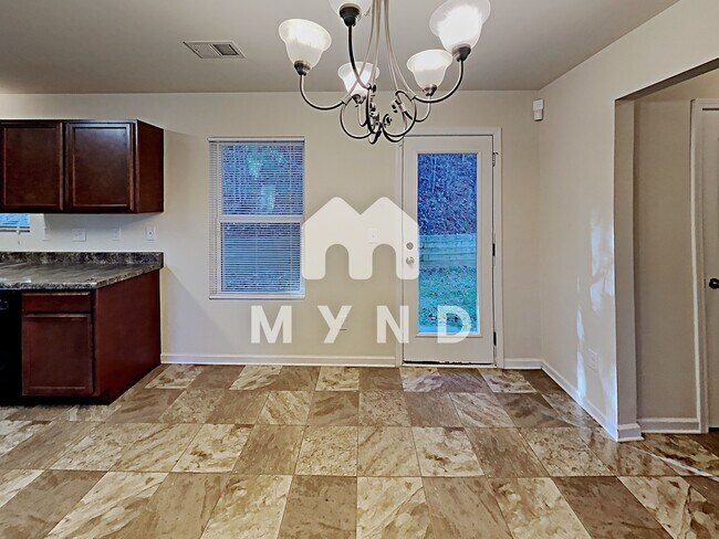 Building Photo - 5612 Laurel Ridge Drive