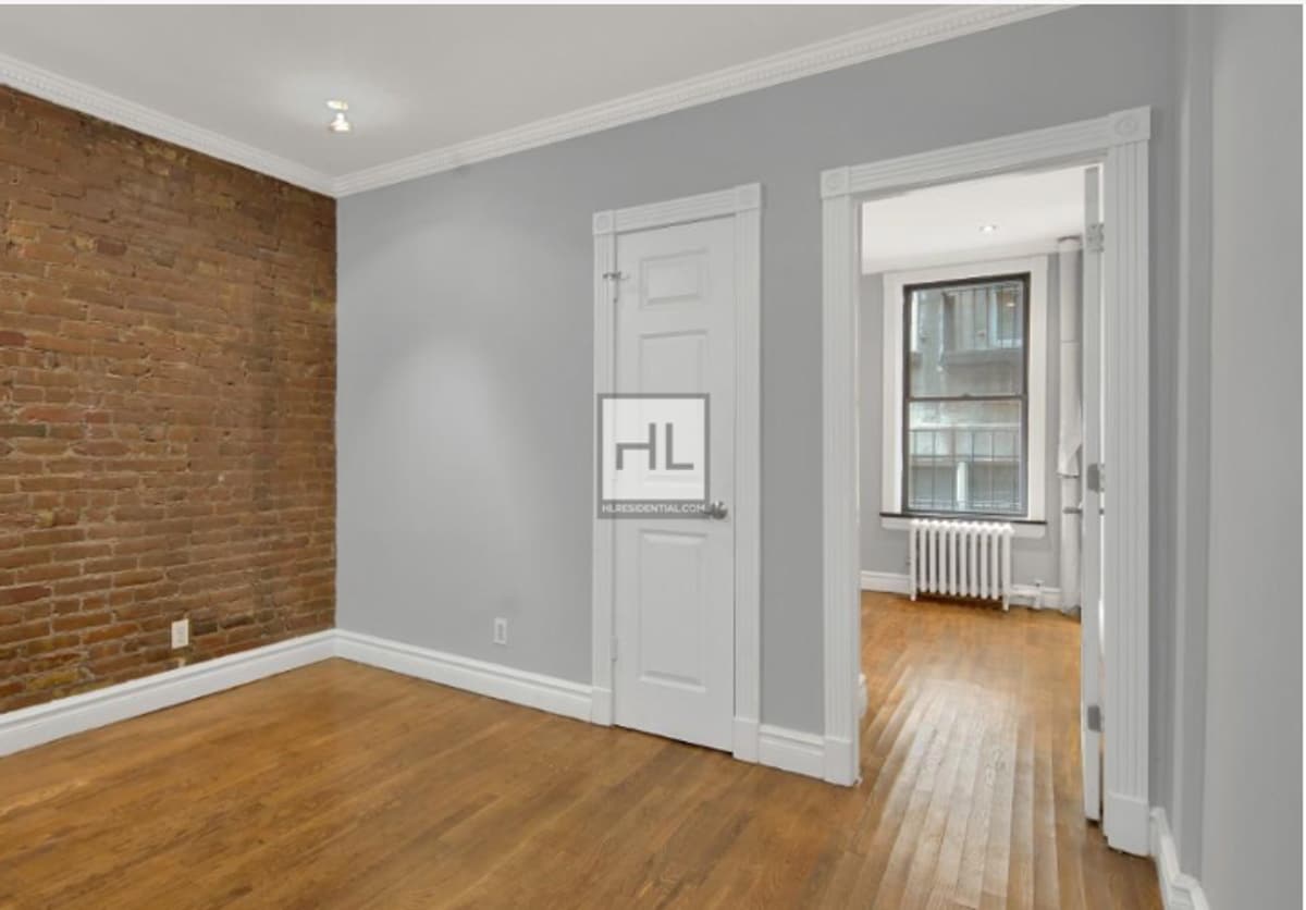 Foto principal - East 23rd Street