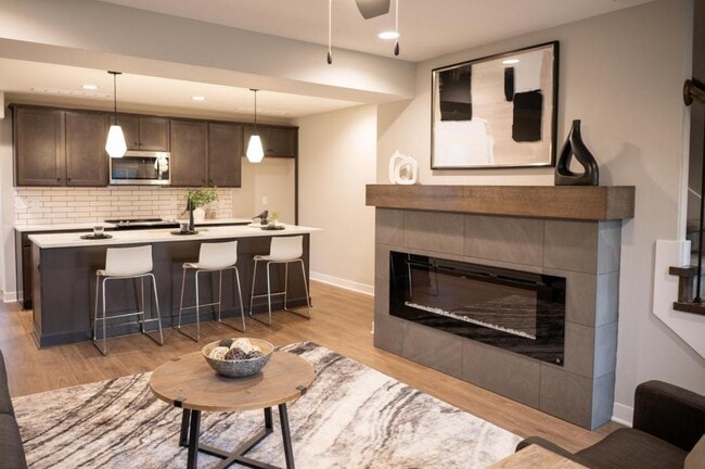 Foto del edificio - 4610 Forest Ave