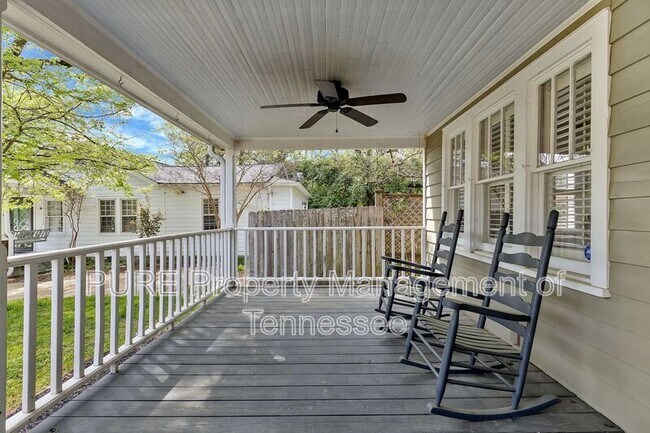 Building Photo - 2514 Ashwood Ave