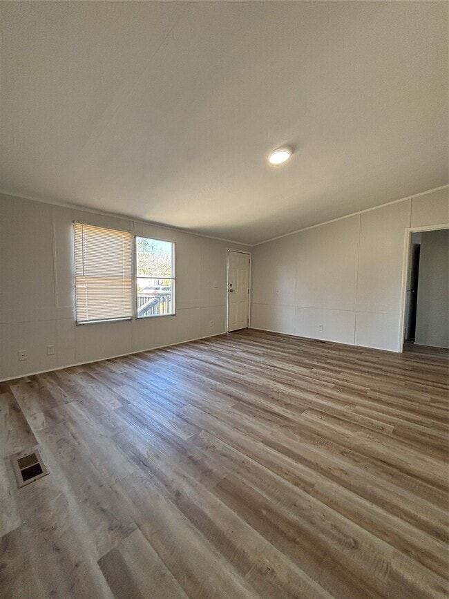 Foto del edificio - 16509 Brittany Way