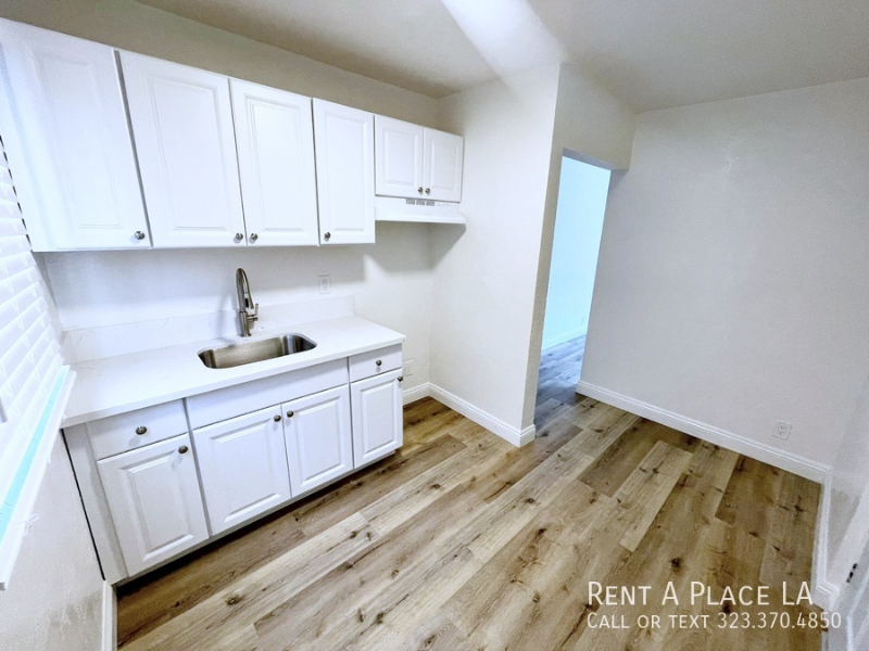Primary Photo - 2522 Folsom St