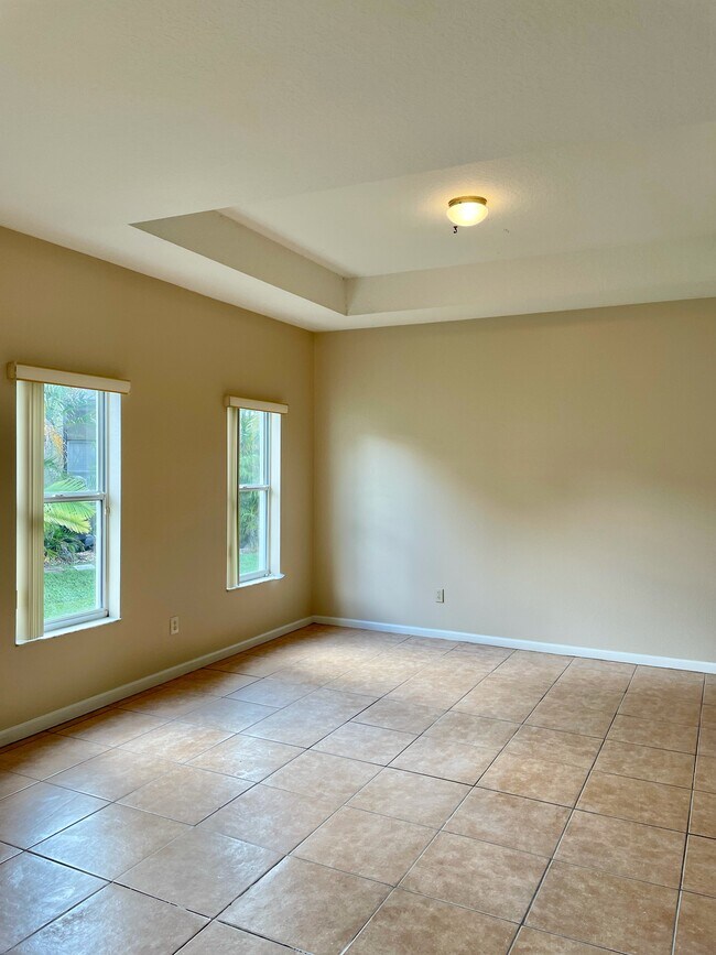 Foto del edificio - 13676 Hawk Lake Dr
