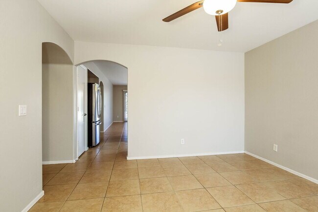 Foto del edificio - 12654 W Paradise Dr