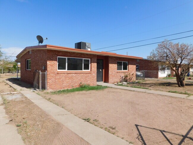 Building Photo - 8308 Capitan Cir