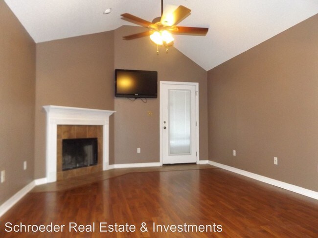 Building Photo - 7416 Oak Cove Dr