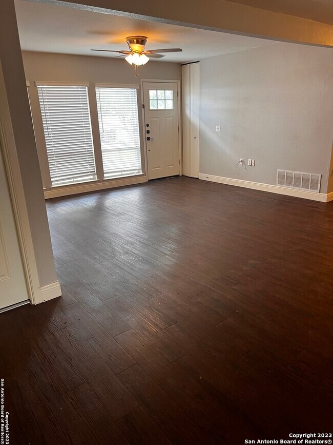 Foto del edificio - 152 Rifle Gap