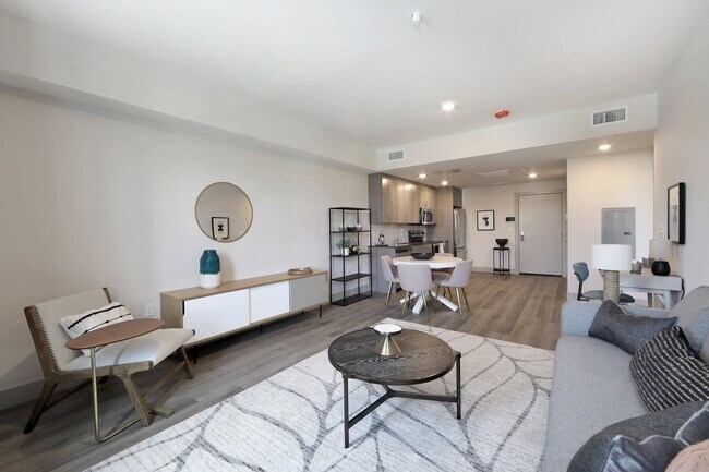 Concepto abierto - 548 Franklin Ave