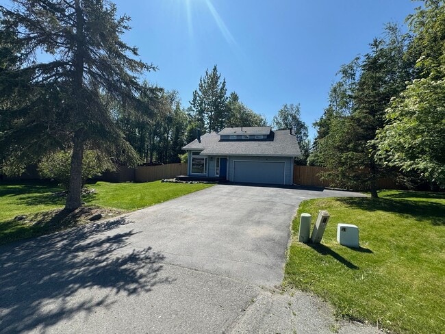 3 Bedroom, 2.5 Bath, 2 Car Garage - 3 Bedroom, 2.5 Bath, 2 Car Garage House