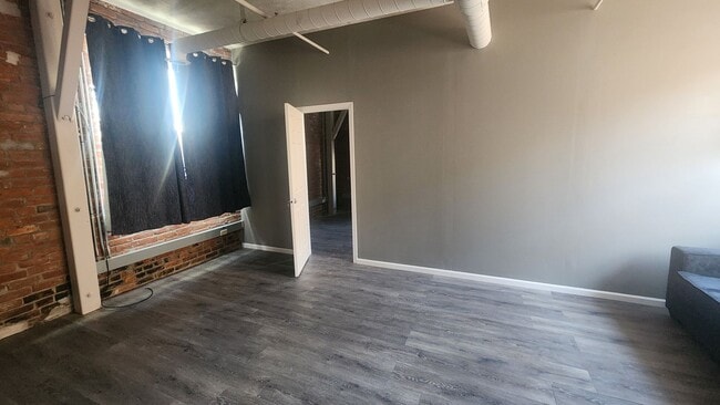 Foto del edificio - 1211 Howard St