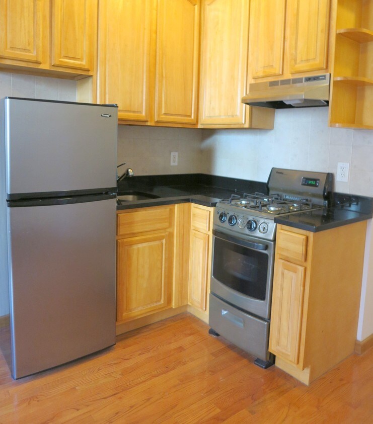 Foto del edificio - 235 E 90th St
