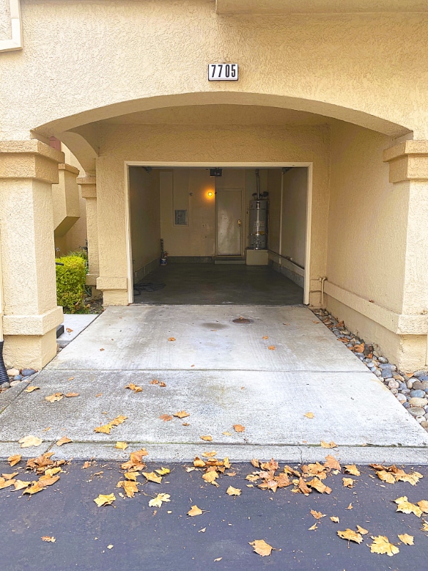 Building Photo - 7705 Chantilly Dr