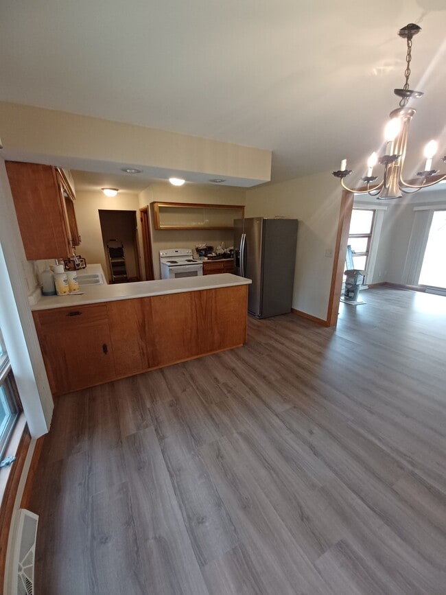 Foto del edificio - 79 Woodhill Rd