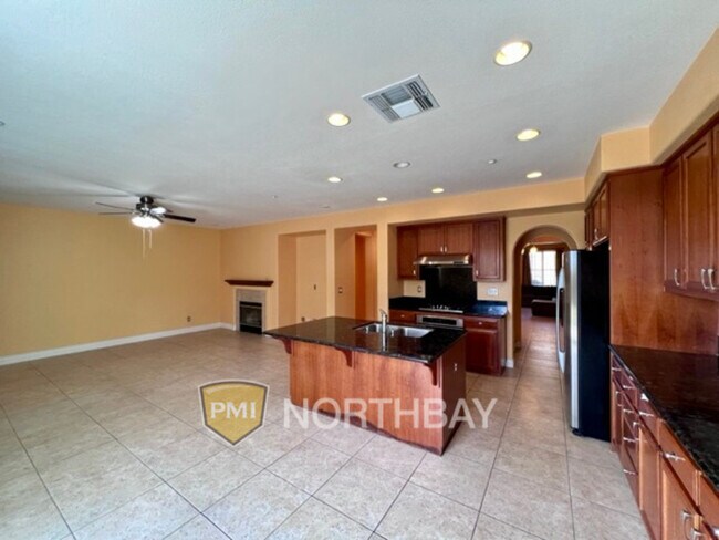 Building Photo - 2478 Sanctuary Cir