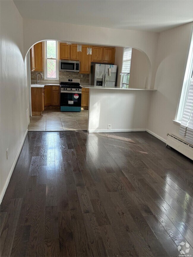 Homes for Rent in 11236