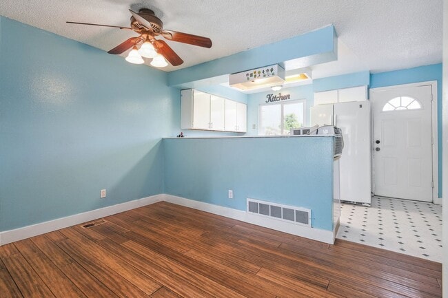 Foto del edificio - 8218 Washington St