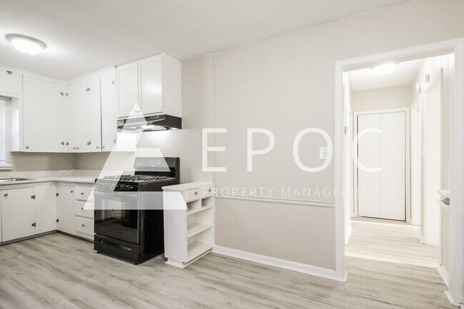 Foto del edificio - 817 N Gary Ave