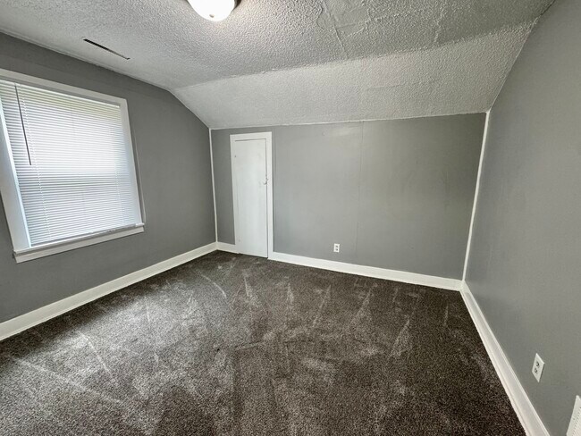 Foto del edificio - 3032 Indian Rd