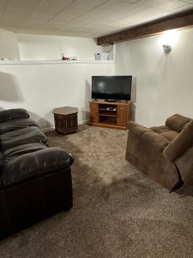 Sala de estar - 801 Miller St