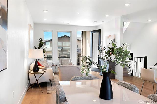 Building Photo - 16 Oneida Ct