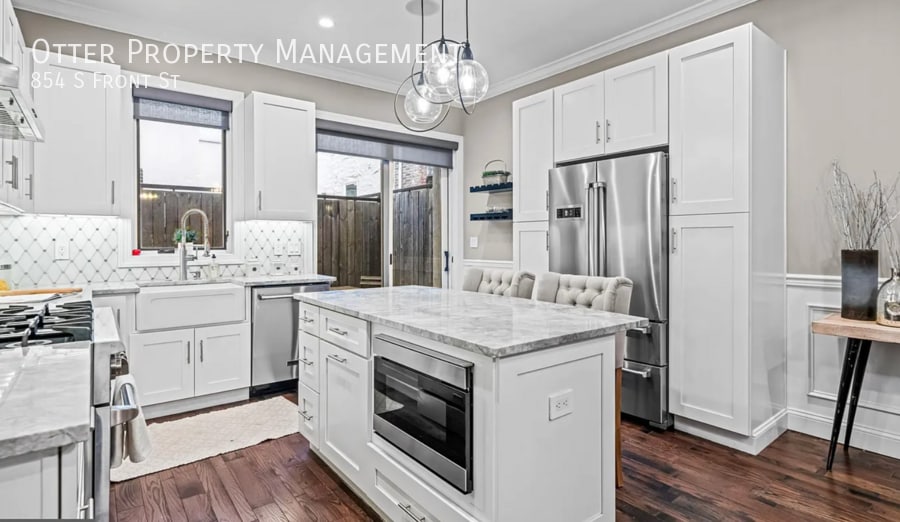 Photo - 854 S Front St-