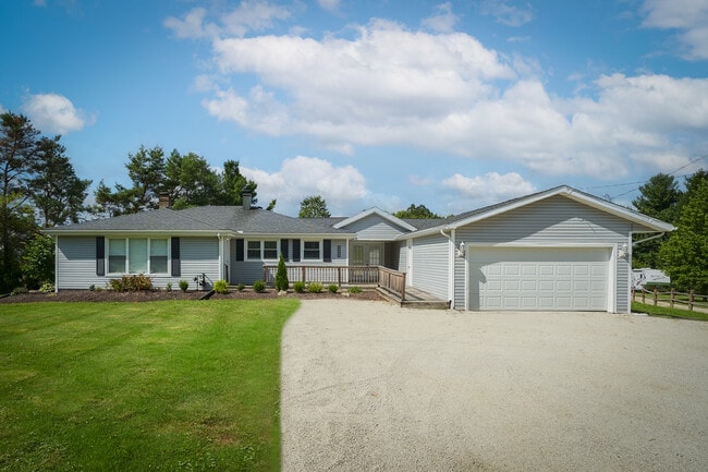 Building Photo - 4226 Broadview Rd