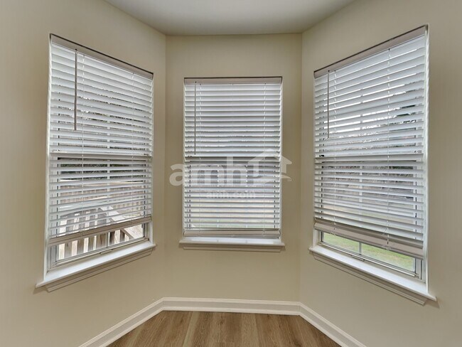 Foto del edificio - 25 Crossvine Way