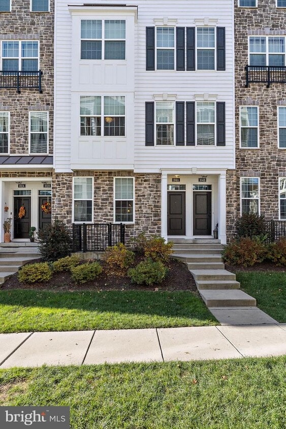 104a Corvus Cir, Media, PA 19063 Townhome Rentals in Media PA